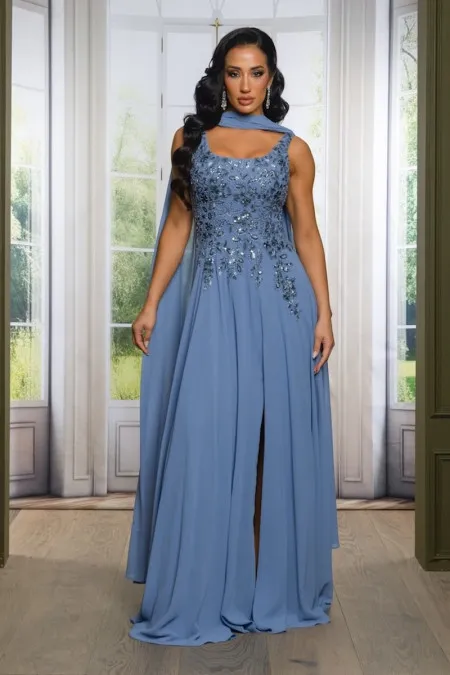 Vestido Con Bufanda