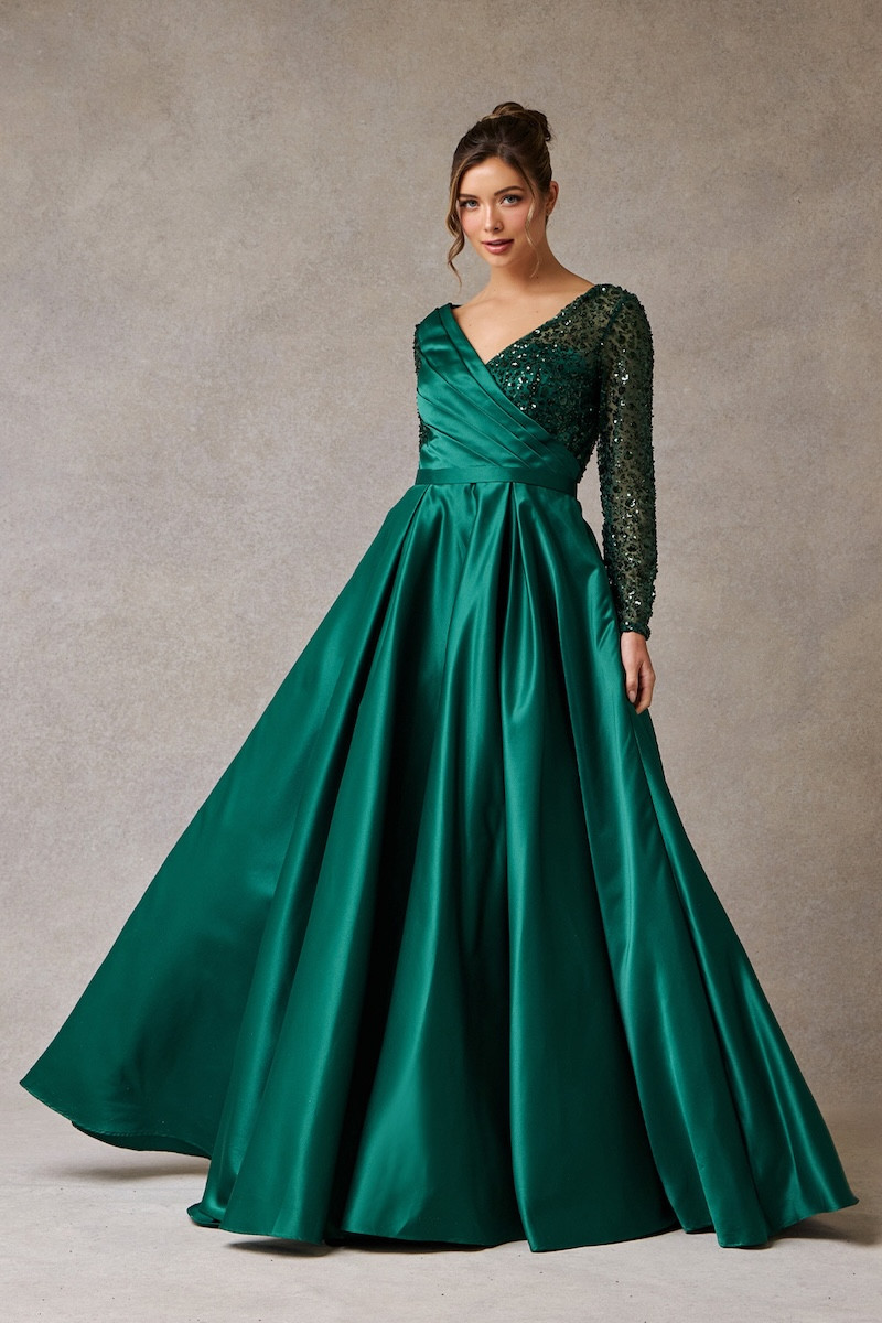Vestido Verde con Mangas
