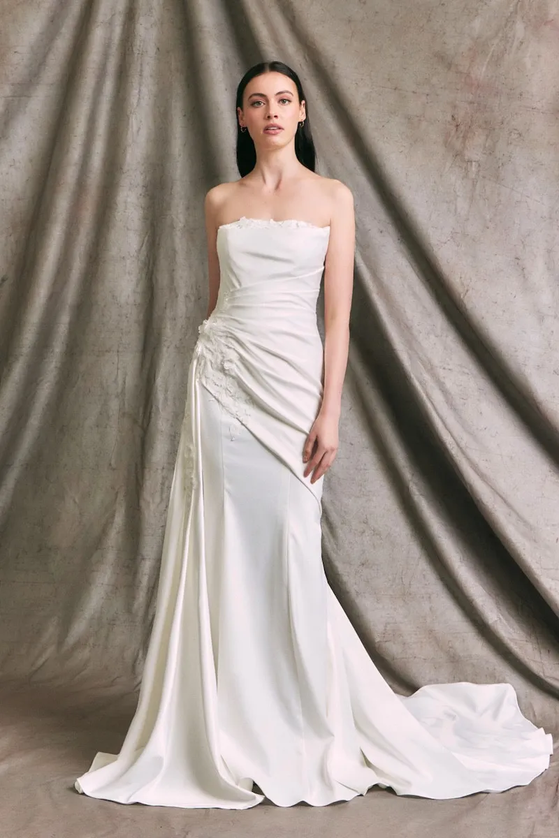 Vestido Blanco Sirena con Cola